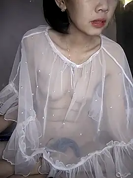 Snapshot of -Nicole-e chatting on 02-13-26, 01:49 -Nicole-e online show from 02-13-26, 01:49