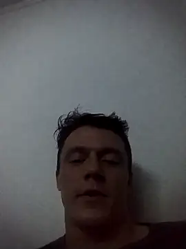 RAFAELQUINTEROSCAVALHEI online show from 02-01-26, 09:40