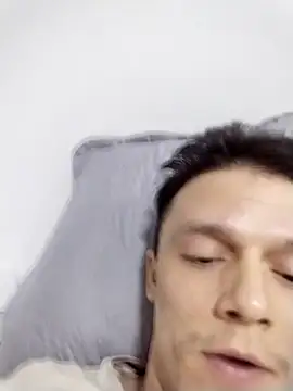 RAFAELQUINTEROSCAVALHEI online show from 04-14-26, 02:55