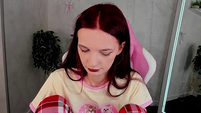 Alicia Adammss online show from 01-14-26, 12:47