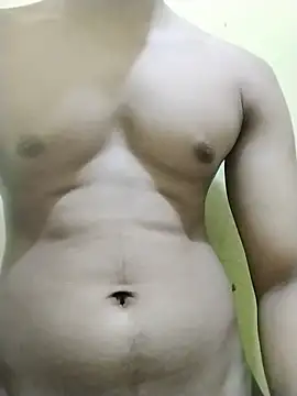 Snapshot of desiBig_dick chatting on 06-21-26, 03:29 desiBig dick online show from 06-21-26, 03:29