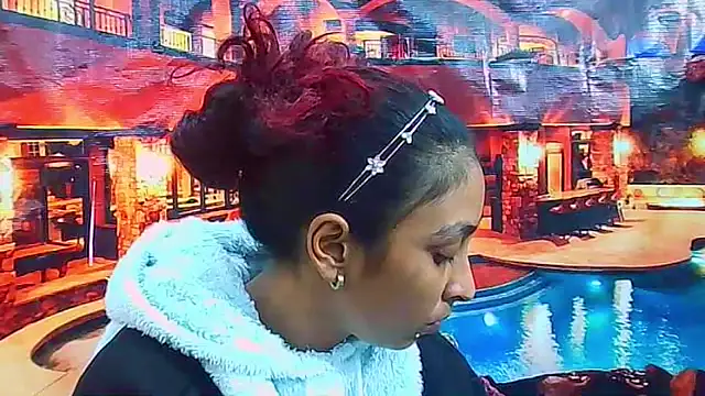 Snapshot of IndianSexyButt chatting on 06-14-26, 05:19 IndianSexyButt online show from 06-14-26, 05:19