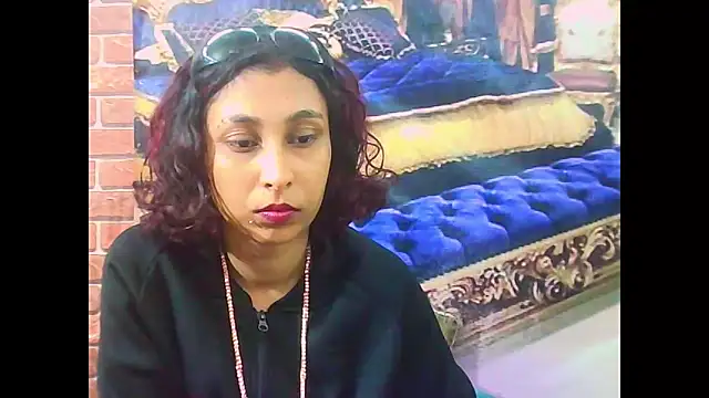 Snapshot of IndianSexyButt chatting on 07-15-26, 05:36 IndianSexyButt online show from 07-15-26, 05:36