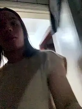 ofjuliaa online show from 01-16-26, 04:16