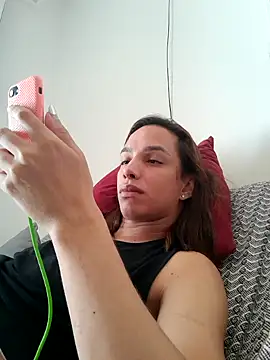 ofjuliaa online show from 02-11-26, 05:46