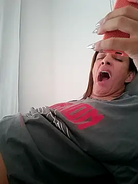 ofjuliaa online show from 01-13-26, 09:08