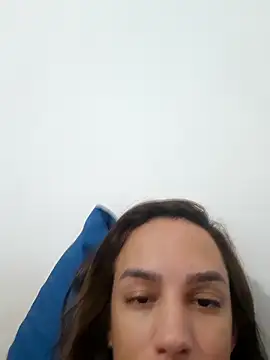 ofjuliaa online show from 02-01-26, 08:12