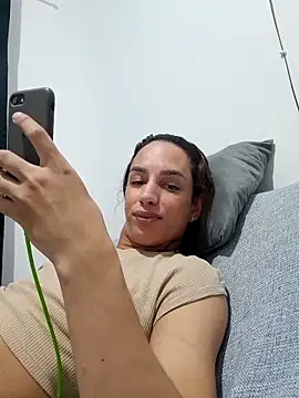 Snapshot of ofjuliaa chatting on 04-19-26, 12:55 ofjuliaa online show from 04-19-26, 12:55