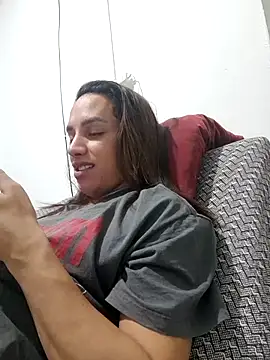 Snapshot of ofjuliaa chatting on 07-18-26, 01:25 ofjuliaa online show from 07-18-26, 01:25