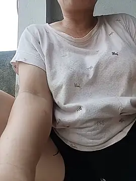 Lyna sexy24 online show from 06-04-26, 10:20