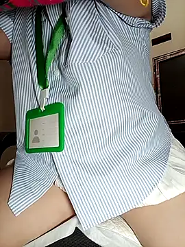 Lyna sexy24 online show from 06-06-26, 09:09