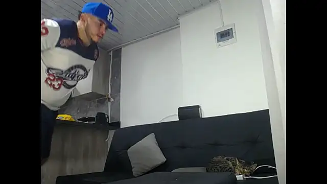 Nero VanHelsing online show from 02-13-26, 06:57