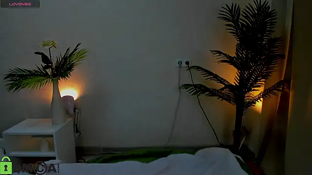 desiree doll online show from 01-11-26, 01:01