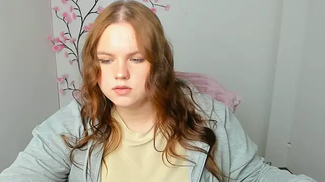 Snapshot of Kitty_Mia_Kitty chatting on 01-19-26, 12:09 Kitty Mia Kitty online show from 01-19-26, 12:09