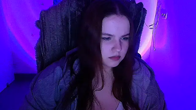 Snapshot of Kitty_Mia_Kitty chatting on 02-12-26, 06:24 Kitty Mia Kitty online show from 02-12-26, 06:24