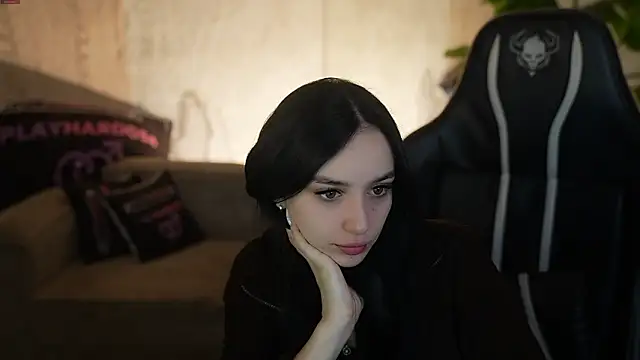 Mila Rose054 online show from 03-11-26, 03:44