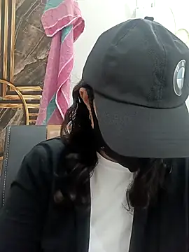 piryasharma005 online show from 02-09-26, 09:51