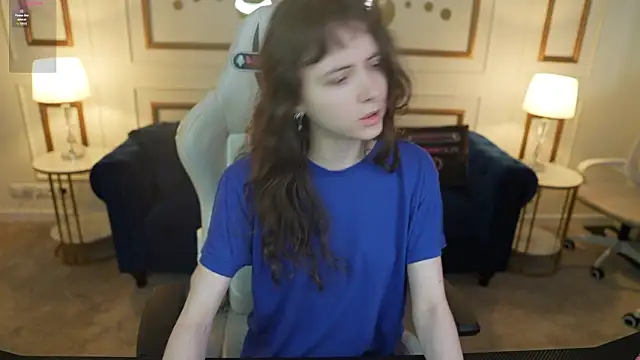 Snapshot of Orly_flame chatting on 02-23-26, 12:06 Orly flame online show from 02-23-26, 12:06