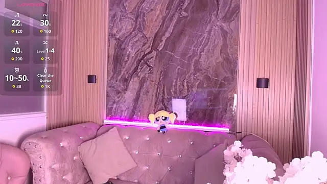 Snapshot of Allison_Parker1_ chatting on 02-19-26, 12:13 Allison Parker1 online show from 02-19-26, 12:13