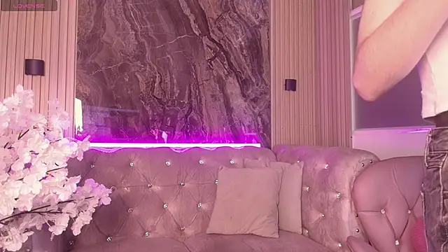 Snapshot of Allison_Parker1_ chatting on 02-09-26, 12:25 Allison Parker1 online show from 02-09-26, 12:25