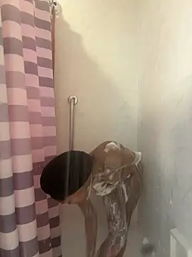 Tamiii420 online show from 04-13-26, 05:50