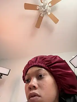 Tamiii420 online show from 03-06-26, 04:46