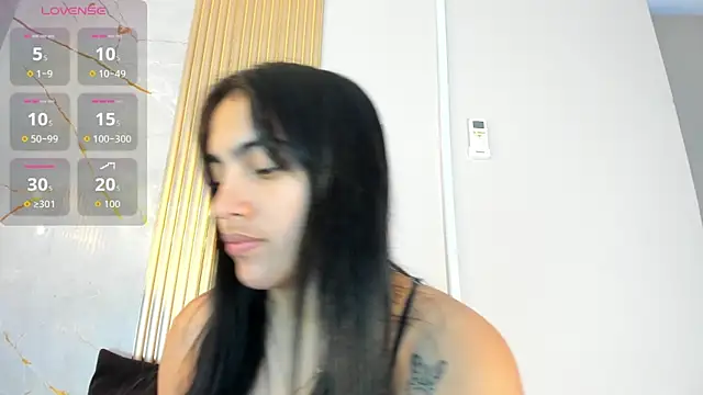 AlanaBlair  online show from 02-08-26, 12:25