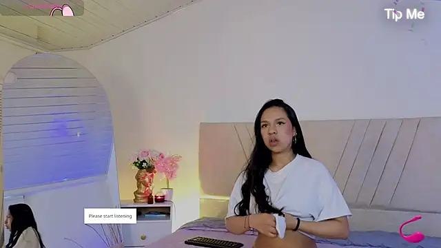 DulceRouss  online show from 03-25-26, 11:53