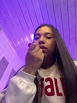 DulceRouss  online show from 04-10-26, 11:50