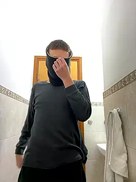 petiteyanel online show from 01-12-26, 10:58