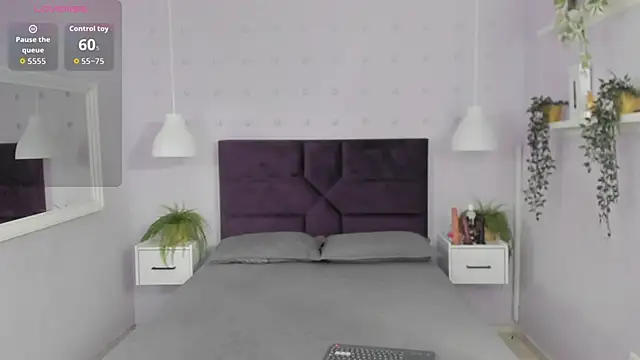 Snapshot of Yasminbrattz chatting on 02-21-26, 11:45 Yasminbrattz online show from 02-21-26, 11:45