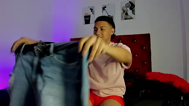 Liamsubtle01 online show from 01-12-26, 06:26