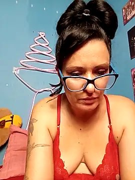 Lunnaluxcam online show from 02-25-26, 04:12