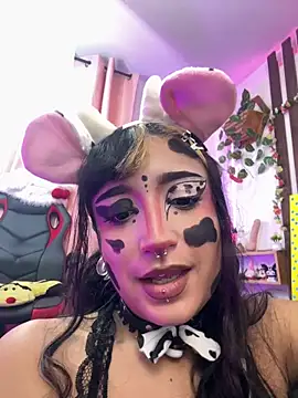 MeowMota  online show from 05-28-26, 07:42