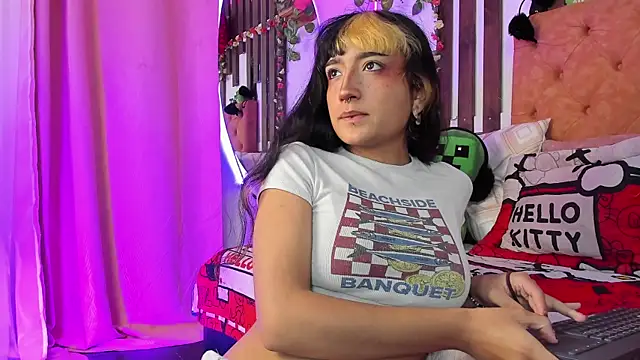 MeowMota  online show from 04-17-26, 06:33