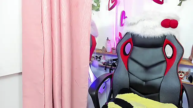 MeowMota  online show from 06-27-26, 12:00
