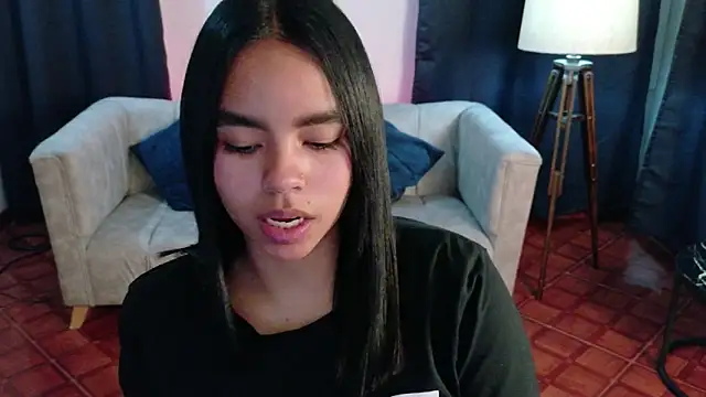 SofiaMante  online show from 04-11-26, 08:12