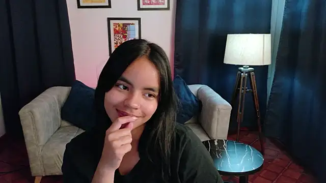 SofiaMante  online show from 05-15-26, 12:41