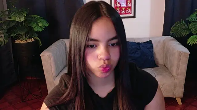 Snapshot of SofiaMante_ chatting on 02-04-26, 09:21 SofiaMante online show from 02-04-26, 09:21