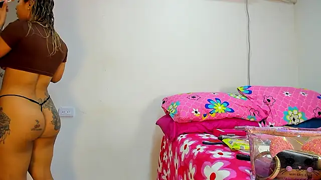 vennuss19 online show from 02-19-26, 08:39