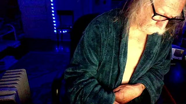 LickYourYoni online show from 04-05-26, 01:29