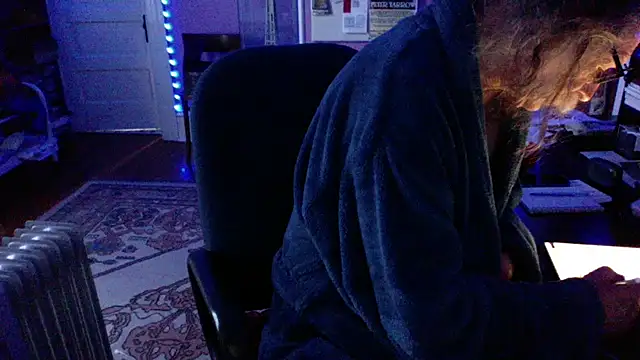 LickYourYoni online show from 05-12-26, 01:17