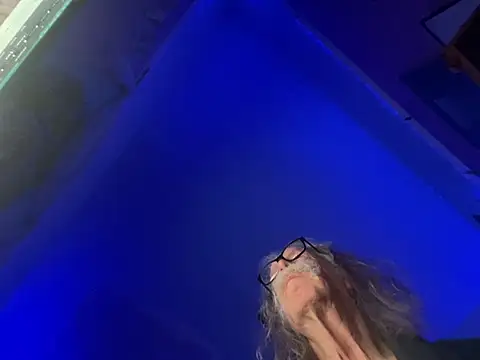 Snapshot of LickYourYoni chatting on 02-01-26, 12:58 LickYourYoni online show from 02-01-26, 12:58