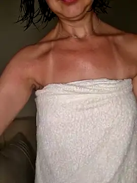 larizinha2026 online show from 01-16-26, 08:24