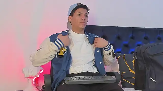 Marcus Moreno online show from 02-25-26, 12:00