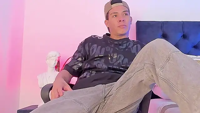 Marcus Moreno online show from 02-20-26, 08:44