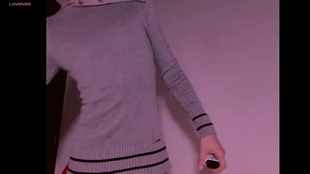 Snapshot of lilithot23 chatting on 01-31-26, 09:13 lilithot23 online show from 01-31-26, 09:13