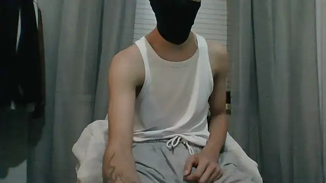 Lux Masked online show from 03-21-26, 01:04