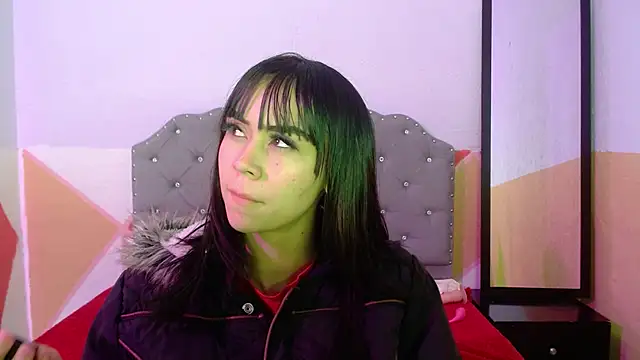 Snapshot of sofiaspring chatting on 07-18-26, 03:20 sofiaspring online show from 07-18-26, 03:20