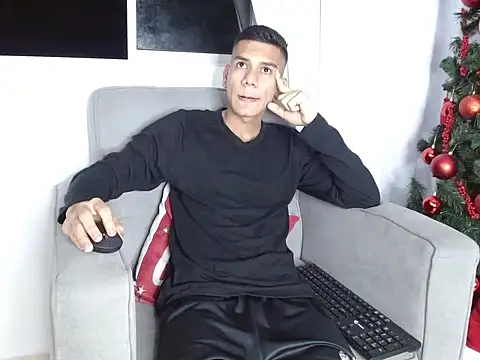 Snapshot of dani_sex1_ chatting on 01-09-26, 02:40 dani sex1 online show from 01-09-26, 02:40